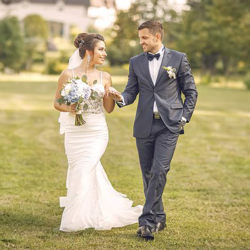 Bride and groom retouching before