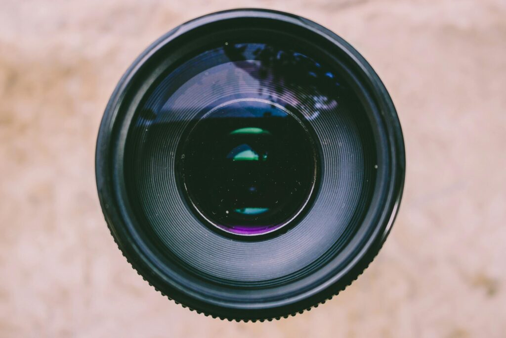 Lens