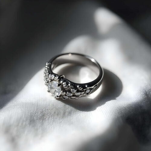 essential lighting, tips of lighting, lighting for jewelry, jewelry photography