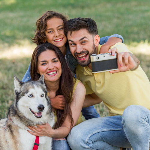 Fun Pose Idea for Family and Dog Photos