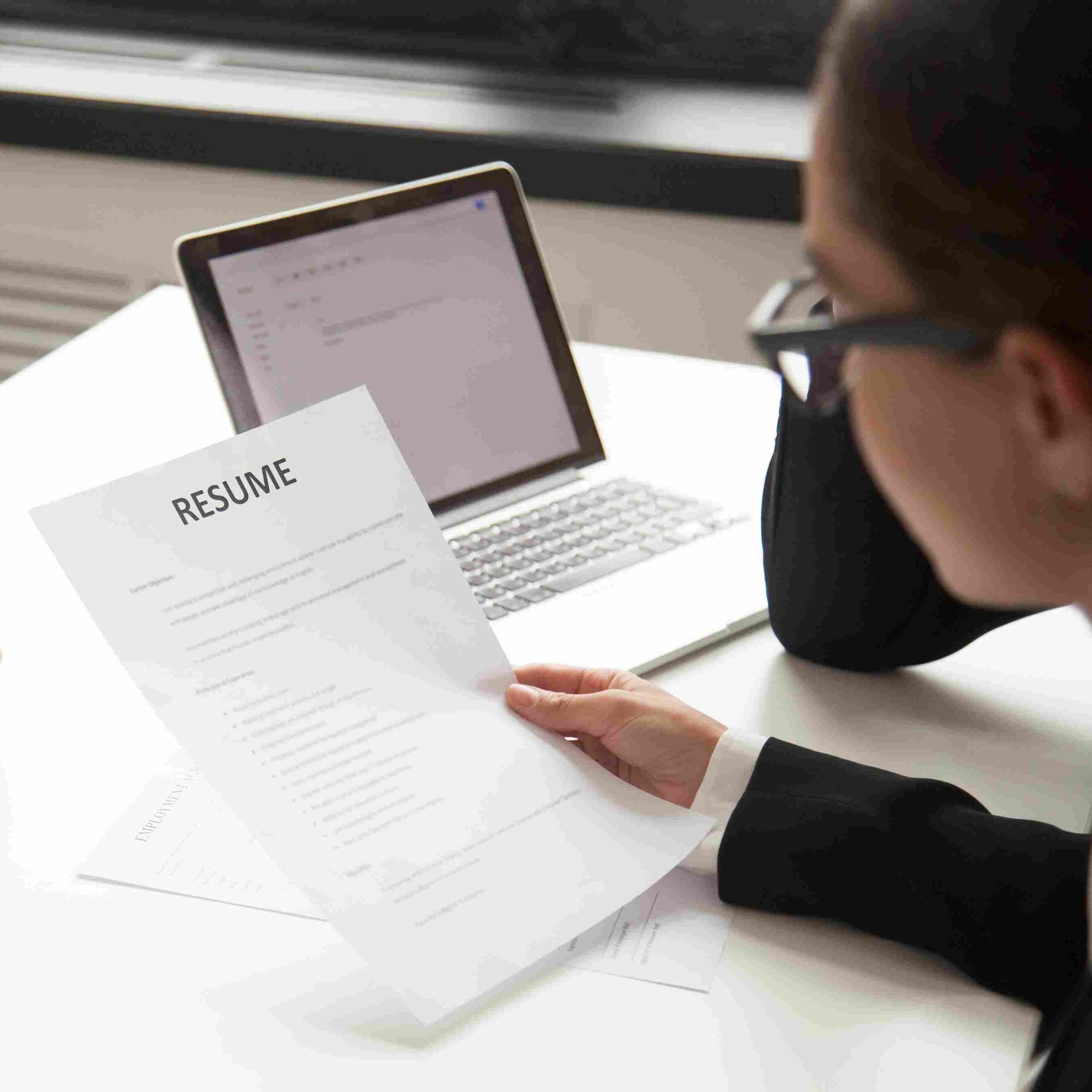 Crafting a Clear and Compelling Job Description