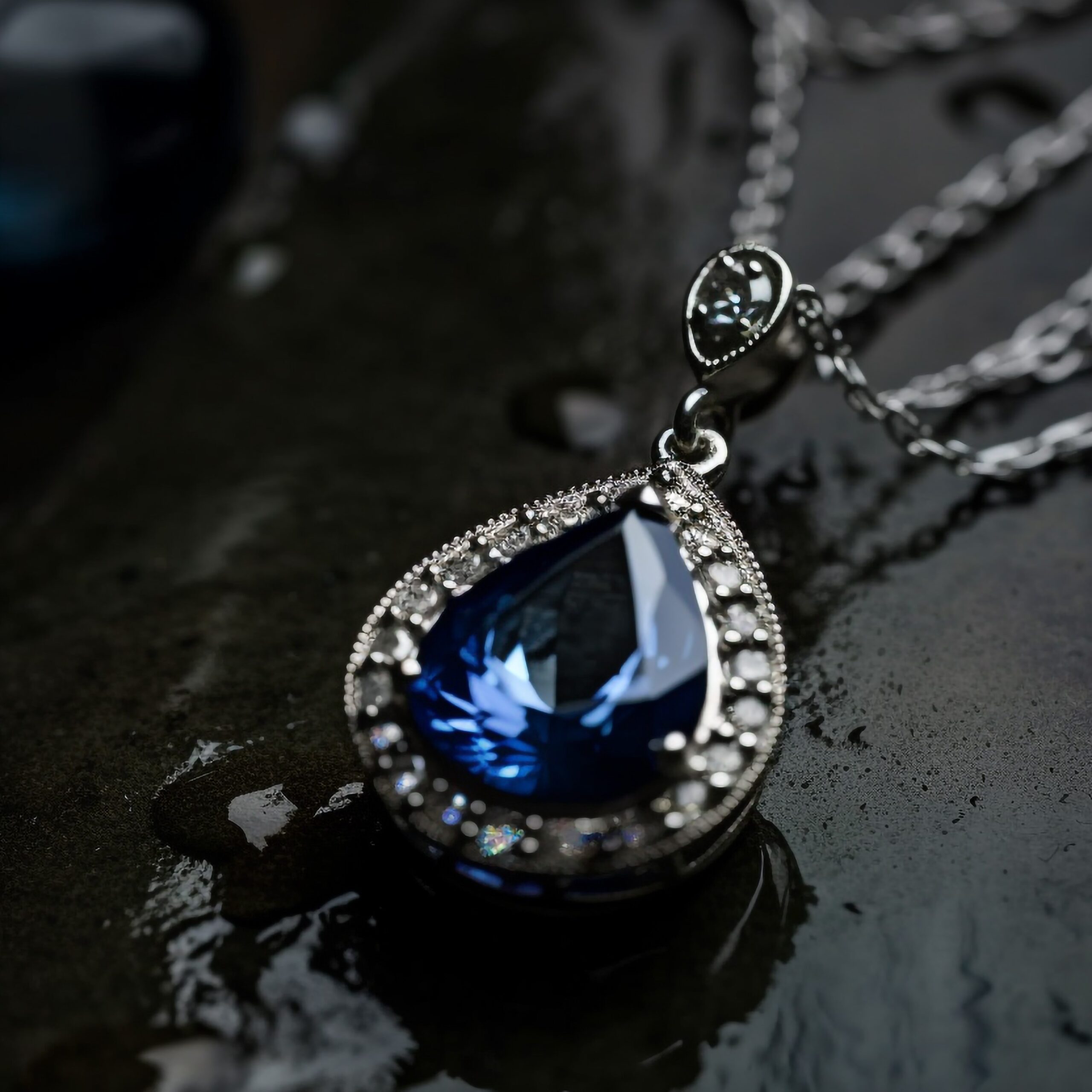 Highlighting Gemstone Colors
