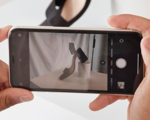 How to Effortlessly Photograph Products in 7 Easy Steps