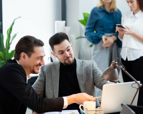 How to Master Outsourcing Challenges Effectively 2025